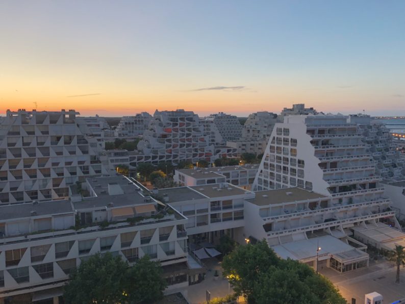 berühmte moderne architektur montpellier und la grande motte man liebt moderne architektur berühmte moderne architektur montpellier und la grande motte man liebt moderne architektur