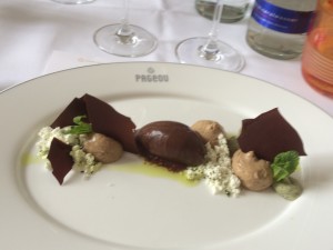 Dessert im Pageou auf Gunanja Schokolade