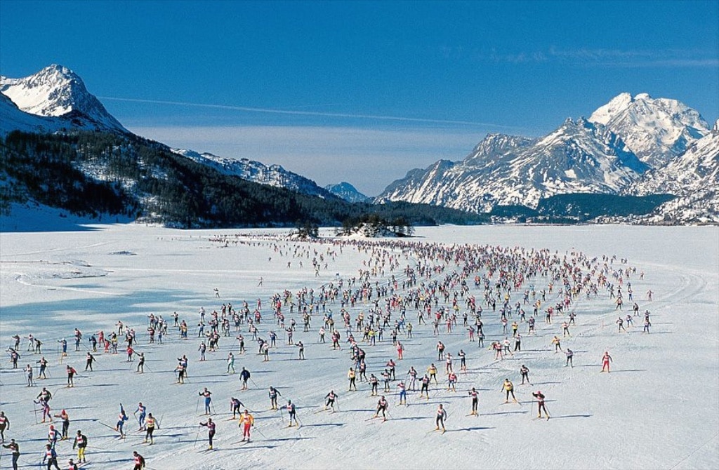 Mehr als 10 000 Läufer zählt der Engadin Skimarathon in jedem Jahr.